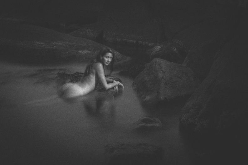 Kvinnen i vannet.jpg